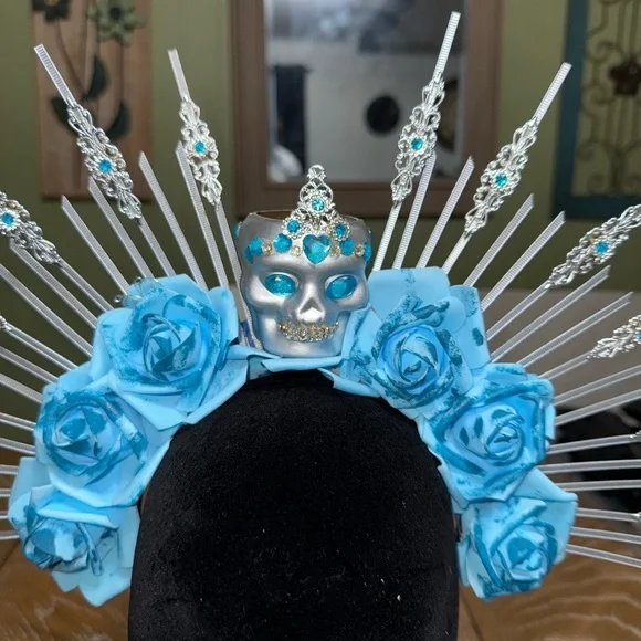Corpse Bride Blue Floral Headpiece with Veil display picture 2